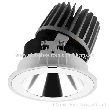 Adjustable 15W Sharp LED Downlight, 750lm with Reflector, TUV, CE Marks
